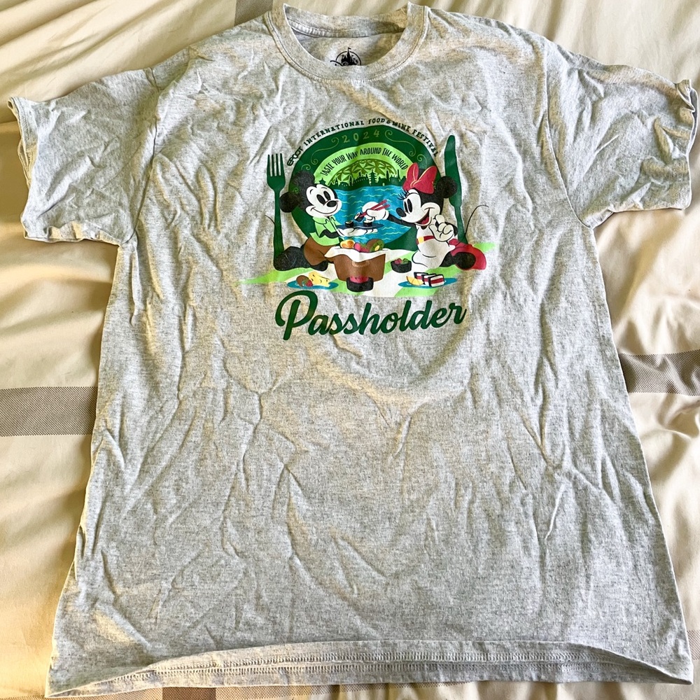 Disney Epcot Food & Wine Festival 2024 Passholder Adult Shirt Large